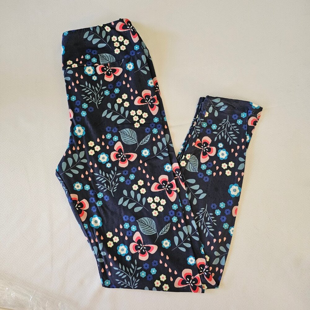 Fabulegs Leggings NWT Navy Blue Pink Butterflies Size M